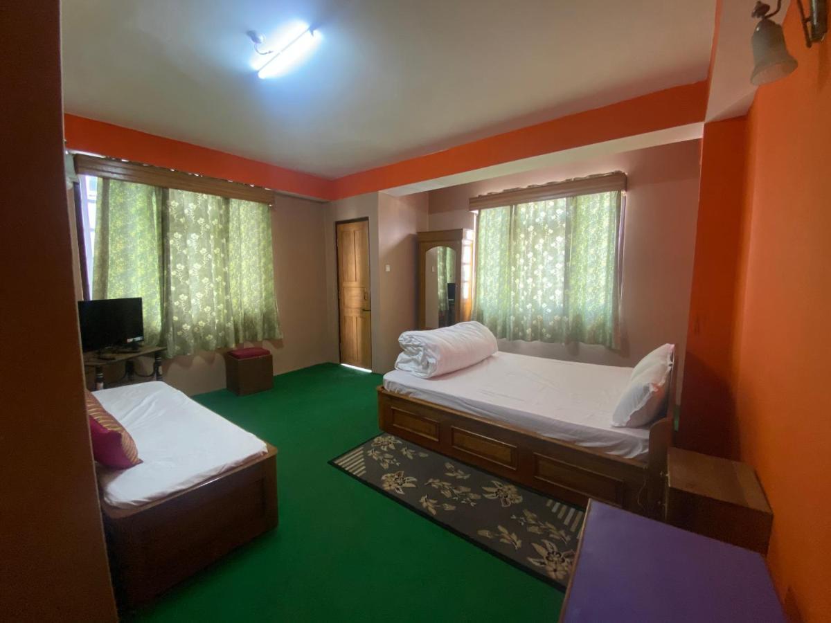 Hotel White Orchid Ravangla Exterior photo
