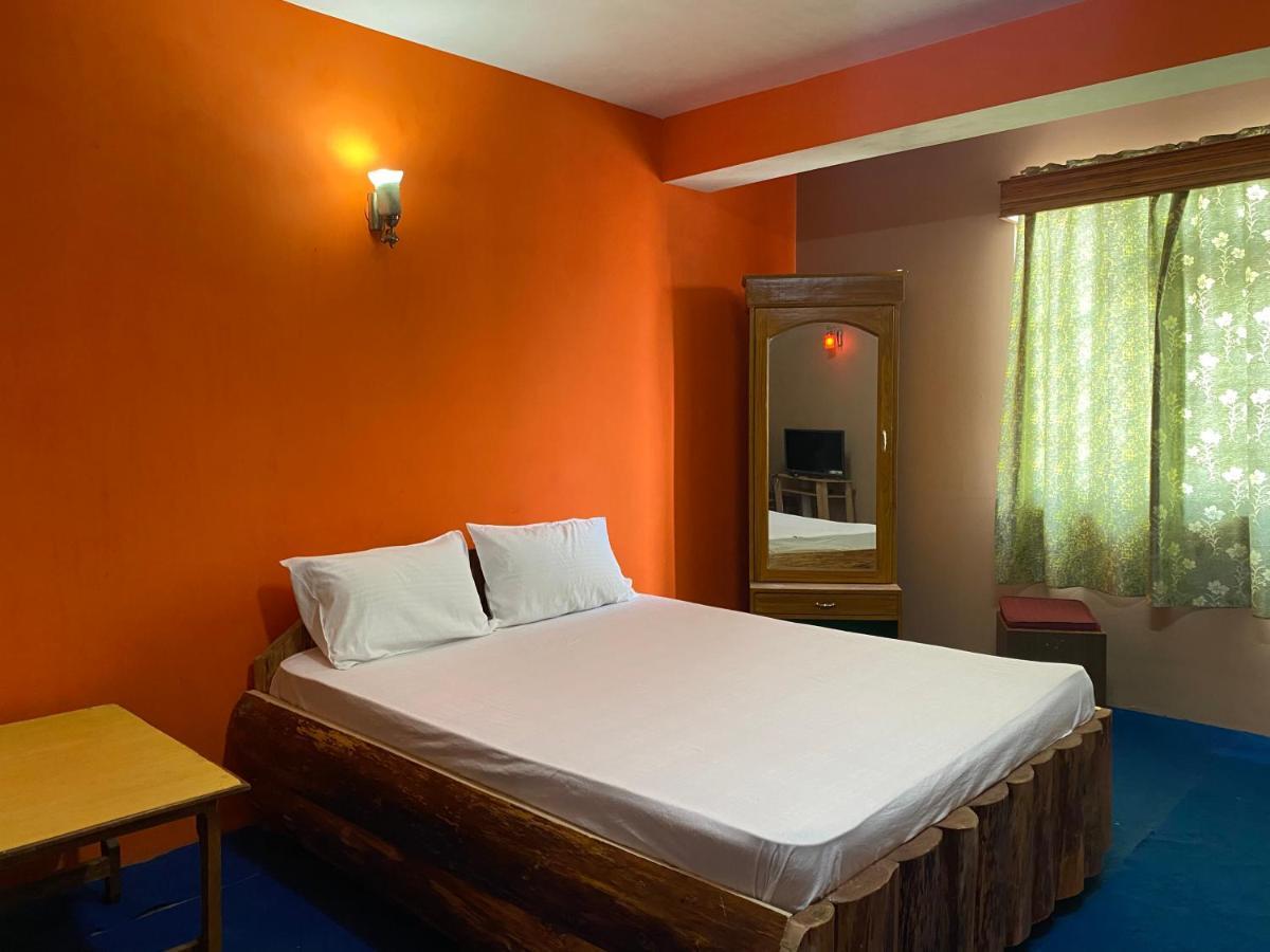 Hotel White Orchid Ravangla Exterior photo